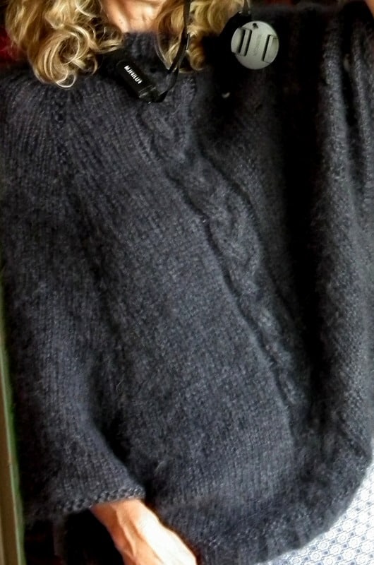 poncho-leonore-3