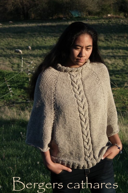 poncho-leonore-4